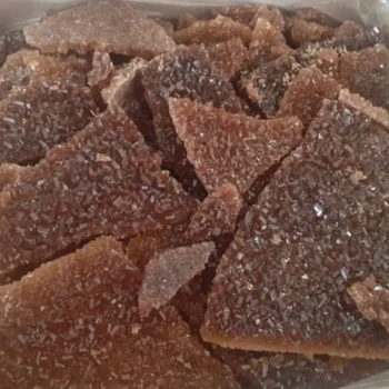 نبات قهوه ای تخت