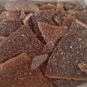 نبات قهوه ای تخت