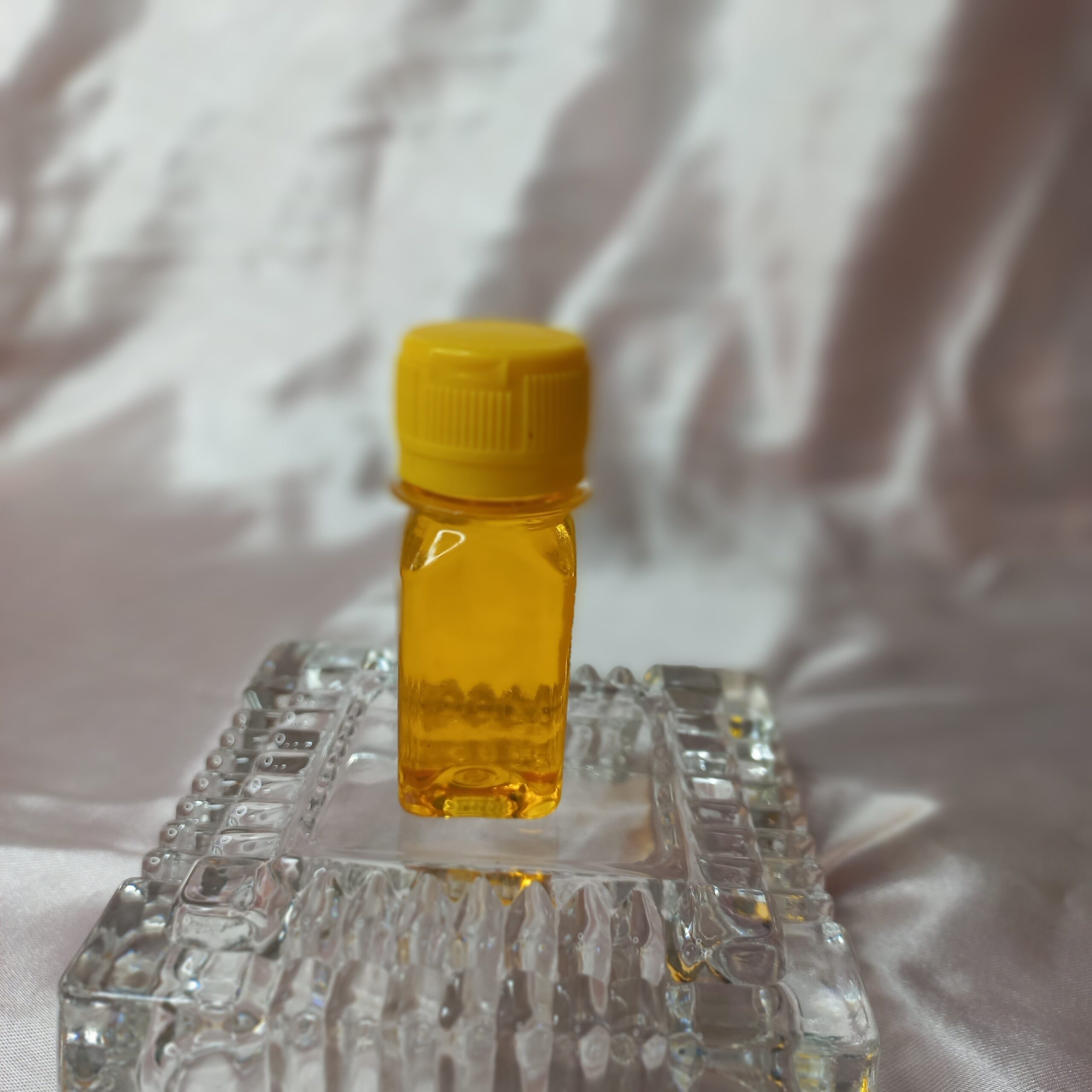 روغن آرگان وارداتی ۳۰ سی سی 1 روغن آرگان وارداتی ۳۰ سی سی